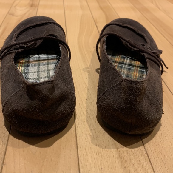 Bewild Brown Suede ballet flats - size 4 Youth/ size 6.5 Women’s - Picture 5 of 15